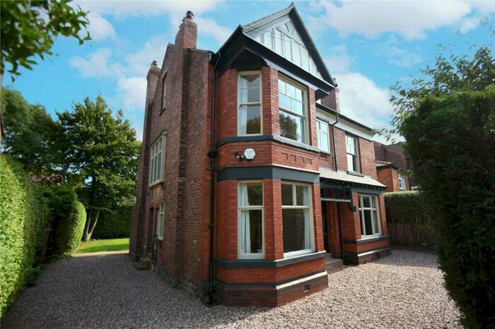 5 Bedroom Detached House To Rent In Rowsley Avenue, West Didsbury, Manchester, M20