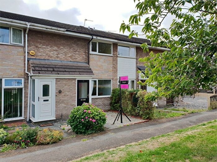 2 Bedroom Terraced House To Rent In Bury Street, Radcliffe, Manchester, M26
