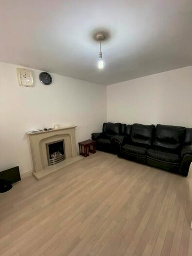 4 Bedroom Detached House To Rent In Beman Close, Leicester, LE4