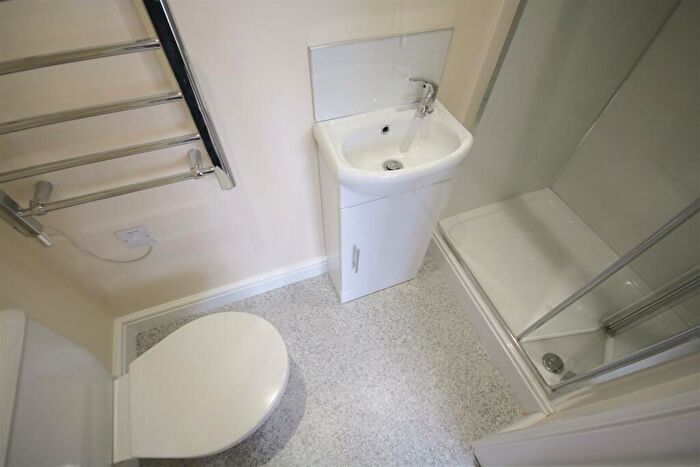 Studio To Rent In Chichester Road, Portsmouth, Hampshire, PO2