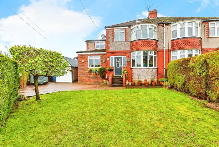 4 Bedroom Semi-detached House For Sale In Bentley Road, Chapeltown, Sheffield, S35
