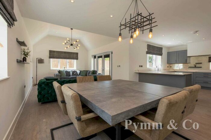 4 Bedroom Detached House To Rent In Albatross Road, Hockering, NR20