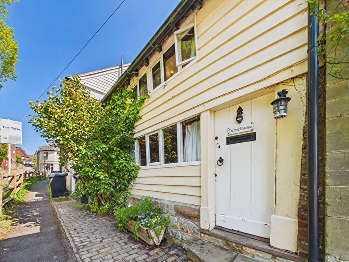 2 Bedroom Cottage For Sale In West Street, Mayfield, TN20