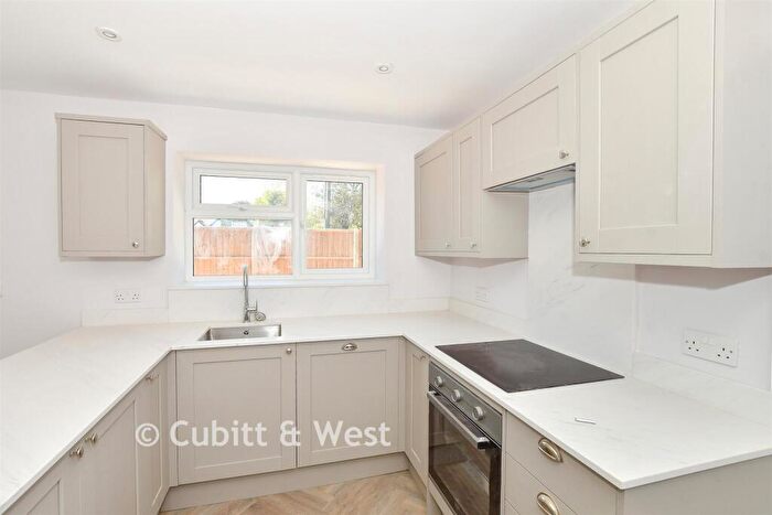 3 Bedroom Detached House For Sale In Quarry Way, Southwater, Horsham, West Sussex, RH13