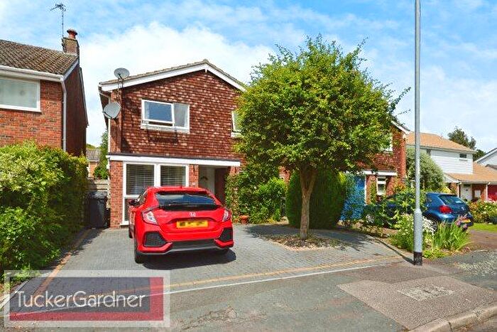 4 Bedroom Property To Rent In Lawrance Lea, Cambridge, CB22