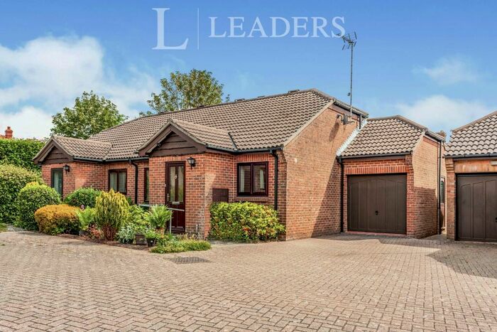 2 Bedroom Bungalow To Rent In Selby Court, Haywards Heath, RH16