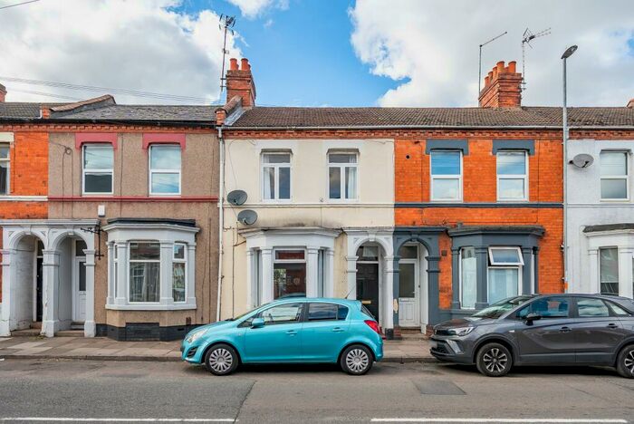 3 Bedroom Terraced House To Rent In Abington Avenue, Abington, Northampton, NN1