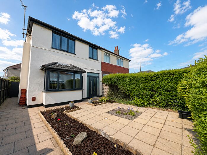 3 Bedroom Semi-Detached House For Sale In Norfolk Avenue, Cleveleys, FY5