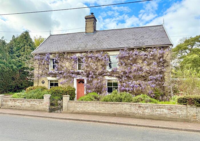 4 Bedroom Detached House For Sale In Brockdish, IP21