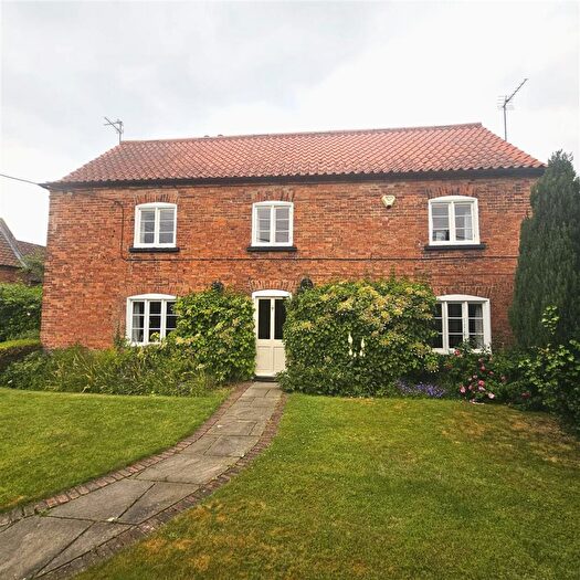 6 Bedroom Detached House For Sale In South Street, Normanton-On-Trent, Newark, NG23