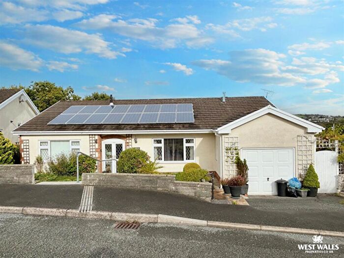 3 Bedroom Detached Bungalow For Sale In Awel Tywi, Llangunnor, Carmarthen, SA31