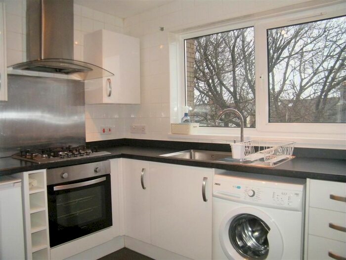 1 Bedroom Flat To Rent In Railway Terrace, Canton, Cardiff CF11