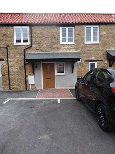 2 Bedroom Cluster House To Rent In Westfields Terrace, Higham Ferrers, NN10