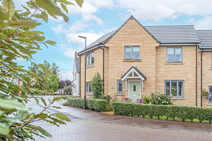 3 Bedroom Semi-Detached House For Sale In Kingswood, Wotton-under-Edge, GL12