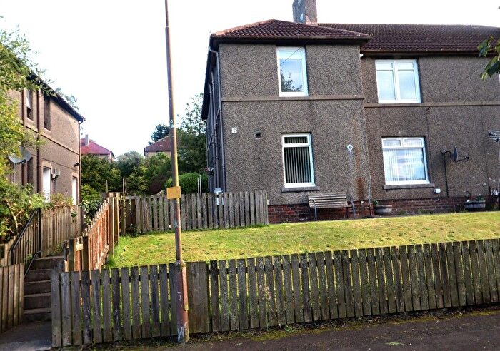 2 Bedroom Flat To Rent In Barrie Terrace, Bathgate, EH48