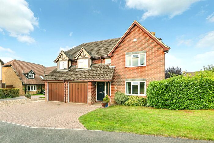 5 Bedroom Detached House For Sale In Ely Gardens, Tonbridge, TN10