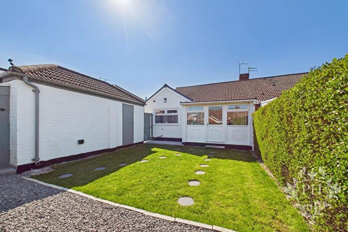 2 Bedroom Semi-Detached Bungalow For Sale In Highfield Road, Eston, Middlesbrough, TS6