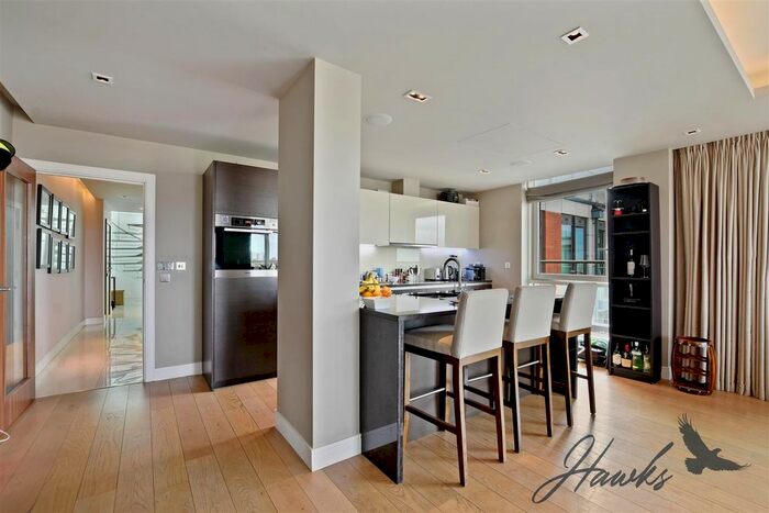 2 Bedroom Flat To Rent In Longfield Avenue, London, W5