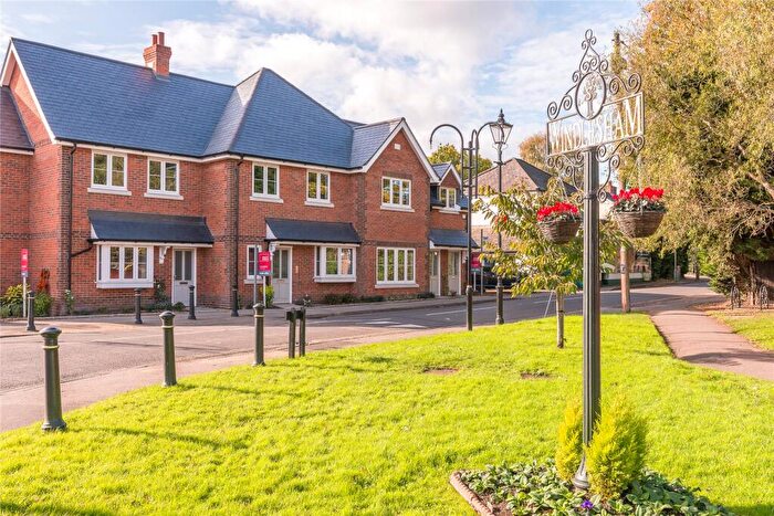 1 Bedroom Flat To Rent In Updown Hill, Windlesham, Surrey, GU20