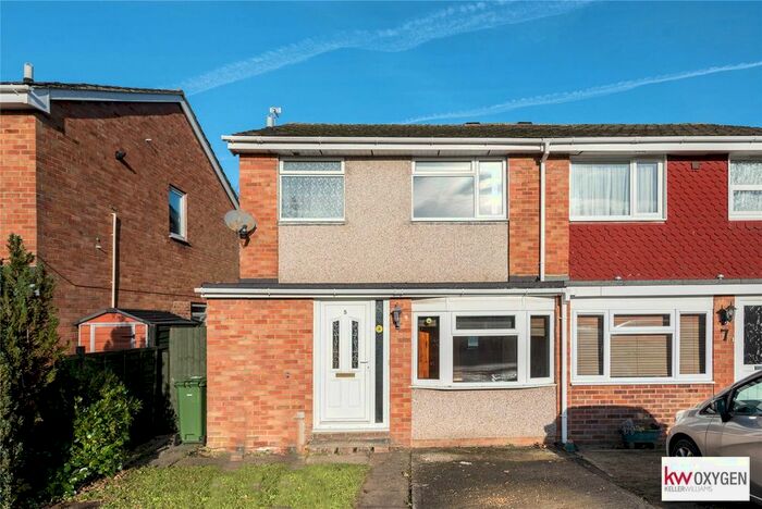 4 Bedroom Semi-Detached House To Rent In Downside End, Headington, Oxford OX3