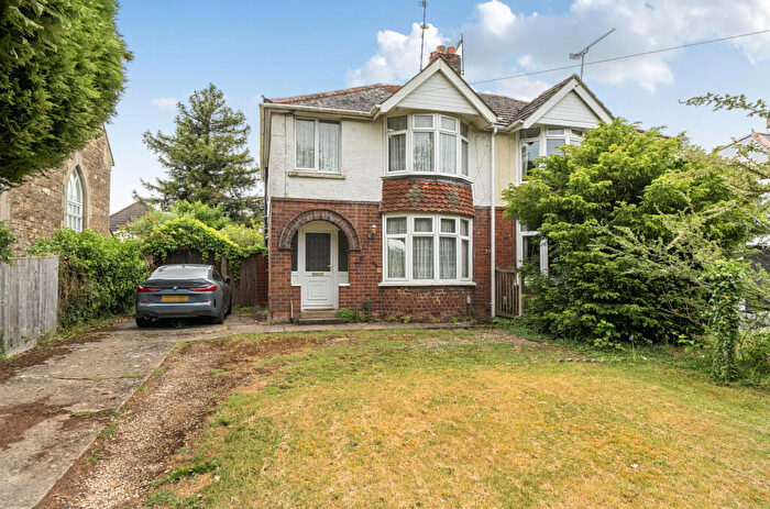3 Bedroom Semi-Detached House For Sale In Green Road, Upper Stratton, Swindon, SN2
