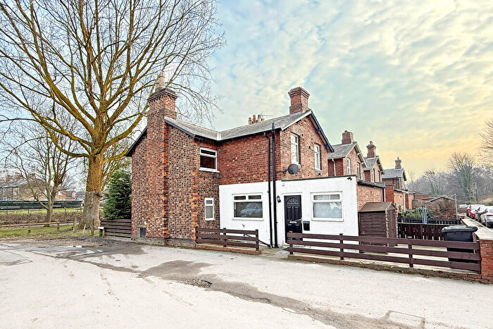 2 Bedroom End Of Terrace House To Rent In Spa Road, Harrogate, HG2