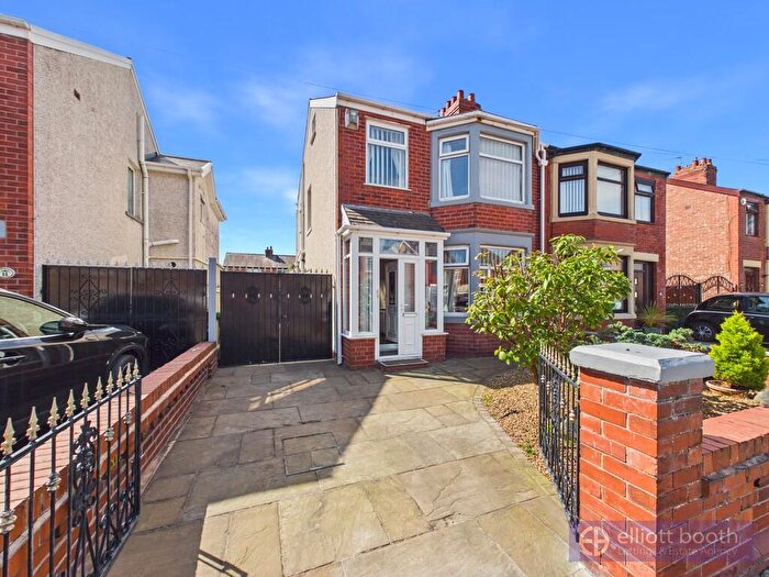 3 Bedroom Semi-Detached House For Sale In Tewkesbury Avenue, FY4