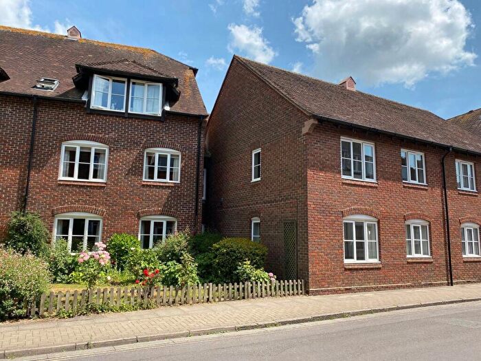 1 Bedroom Retirement Property For Sale In St. Cyriacs, Chichester, West Sussex, PO19