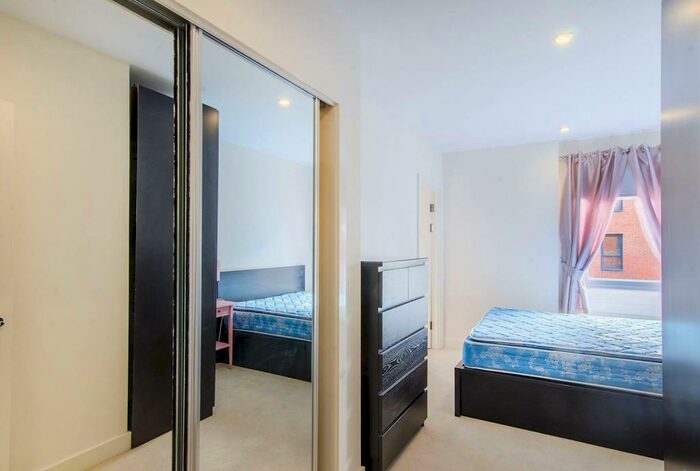 2 Bedroom Flat To Rent In Meadowside, Kidbrooke, London, SE9