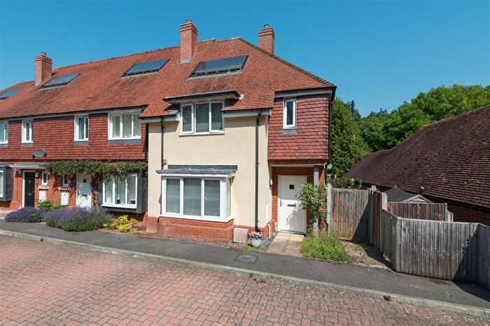 3 Bedroom End Terrace House For Sale In Bagham Place, Chilham, CT4