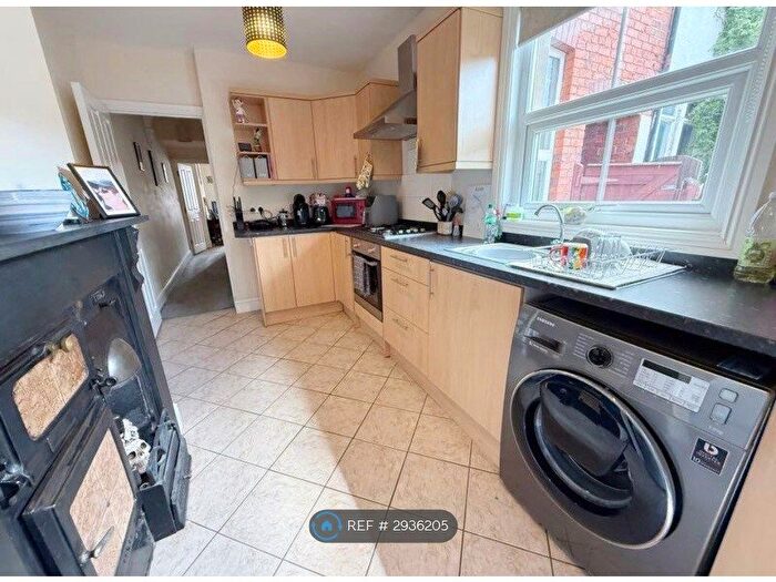 2 Bedroom Flat To Rent In Harlaxton Road, Grantham, NG31