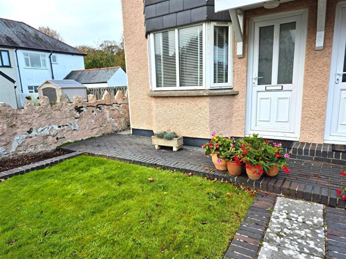 1 Bedroom Flat To Rent In Tenby, SA70
