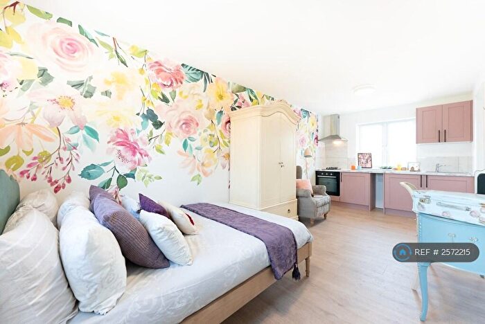 Studio To Rent In Chieftain Way, Cambridge, CB4