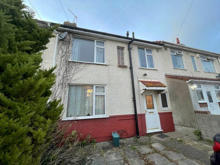 3 Bedroom Terraced House To Rent In Eleventh Avenue, Filton, Bristol BS7