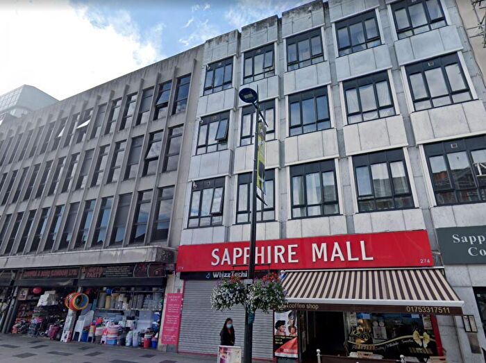 2 Bedroom Apartment To Rent In - High Street, Slough, SL1