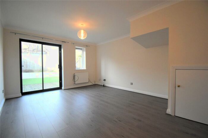 2 Bedroom Terraced House To Rent In The Wickets, Maidenhead, Berkshire, SL6