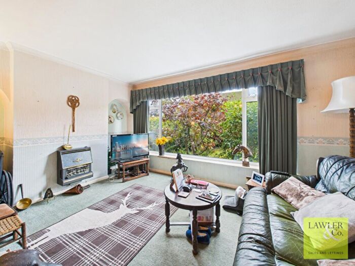 3 Bedroom Semi-Detached House For Sale In Meadway, Poynton, Stockport, Cheshire, SK12