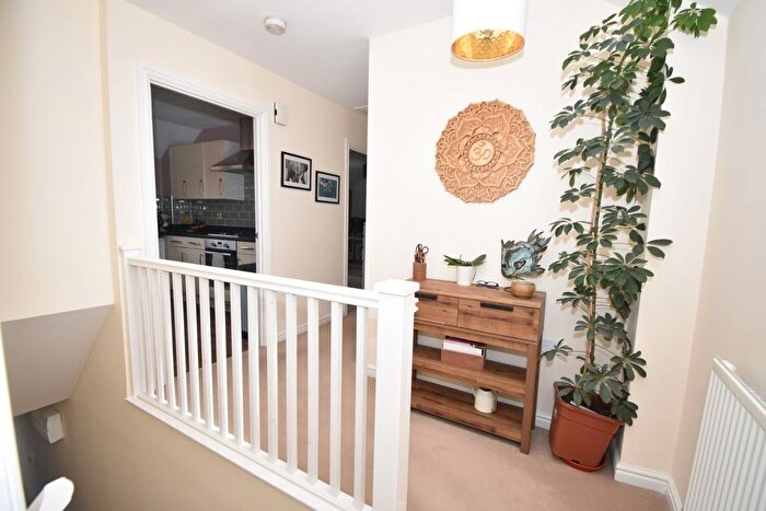 2 Bedroom Detached House For Sale In Admiral Way, Greenacres, Exeter, EX2