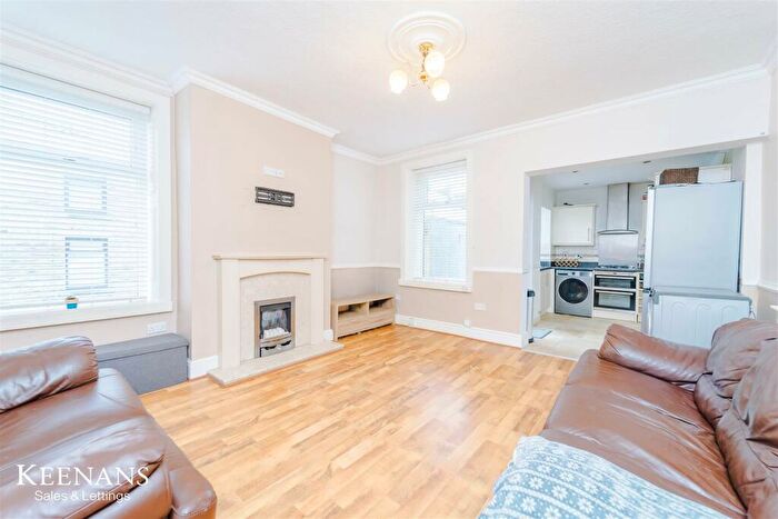 3 Bedroom End Of Terrace House For Sale In New Lane, Oswaldtwistle, Accrington, BB5