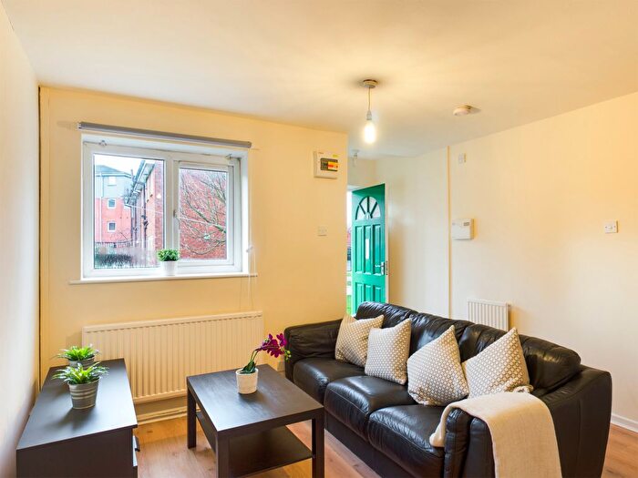 1 Bedroom Terraced House To Rent In Joshua Grange, Salford, M6