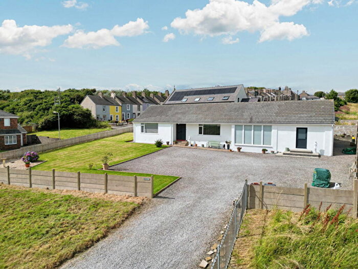 4 Bedroom Detached Bungalow For Sale In Stamford Hill, Lowca, Whitehaven, CA28