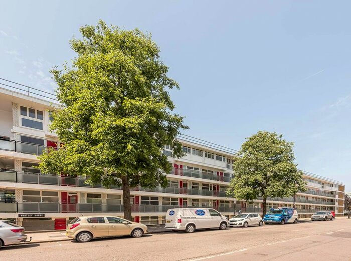 1 Bedroom Flat To Rent In Churchill Gardens, Pimlico, London, SW1V