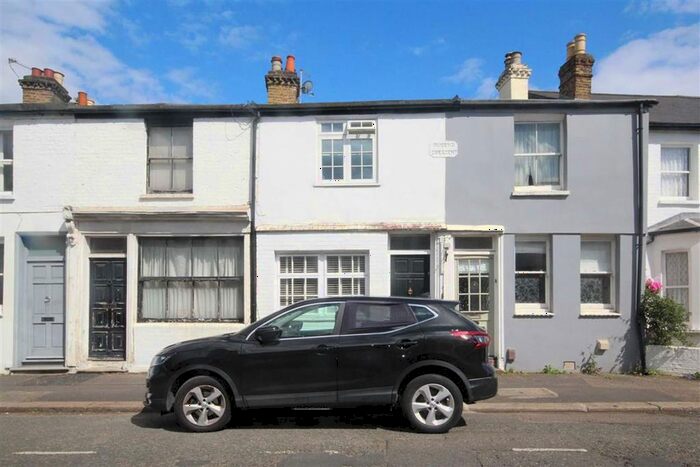 3 Bedroom Terraced House To Rent In Sandycombe Road, Kew, Richmond, TW9