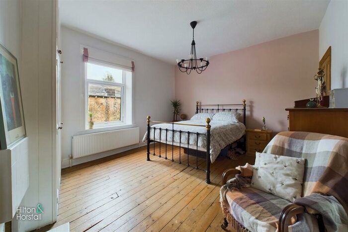 2 Bedroom End Of Terrace House For Sale In Cotton Tree Lane, Colne, BB8