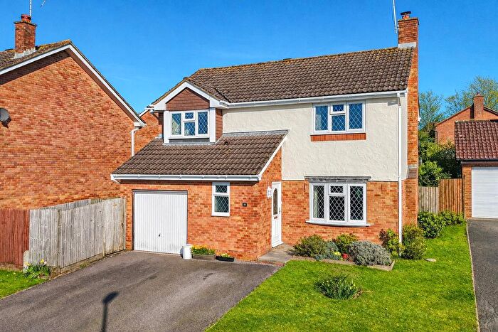 4 Bedroom Detached House For Sale In Fletcher Avenue, St. Leonards-On-Sea, TN37