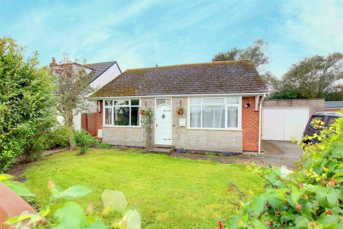 2 Bedroom Detached Bungalow For Sale In Church Lane, Mablethorpe, LN12