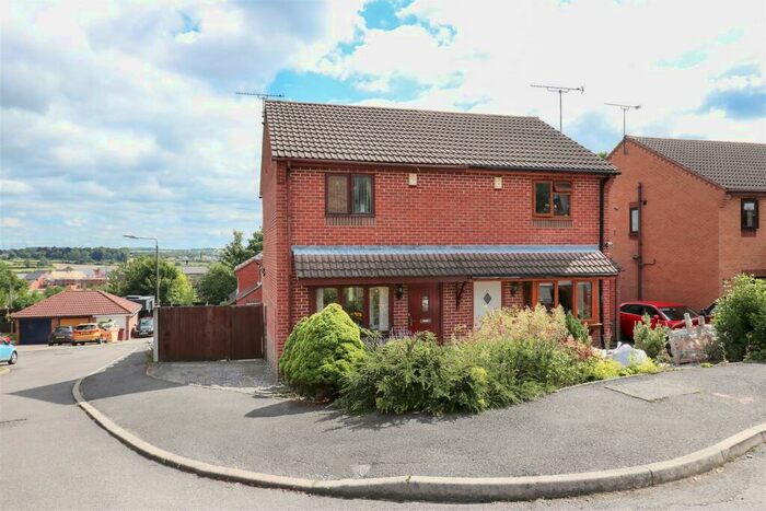 2 Bedroom Semi-Detached House To Rent In Meadowside Close, Wingerworth, Chesterfield, S42