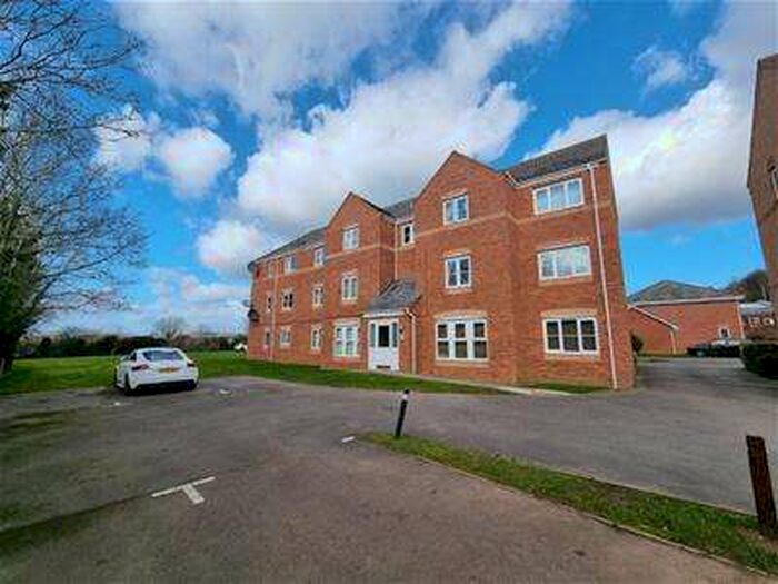 2 Bedroom Apartment To Rent In Gardeners End, Bilton, Rugby, CV22