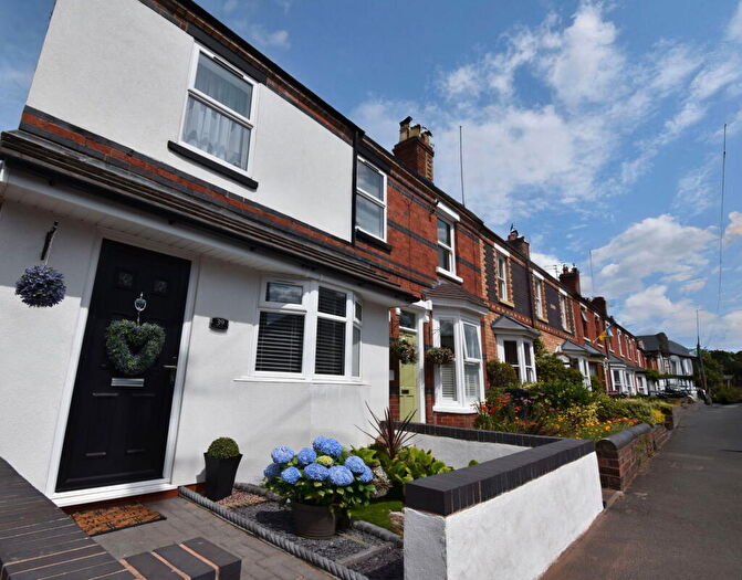3 Bedroom End Of Terrace House For Sale In Clifton Street, Stourbridge, DY8