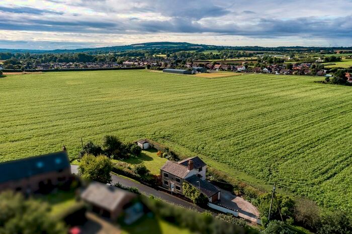 3 Bedroom Detached House For Sale In Snape Cottage, Back Lane, Newburgh, WN8